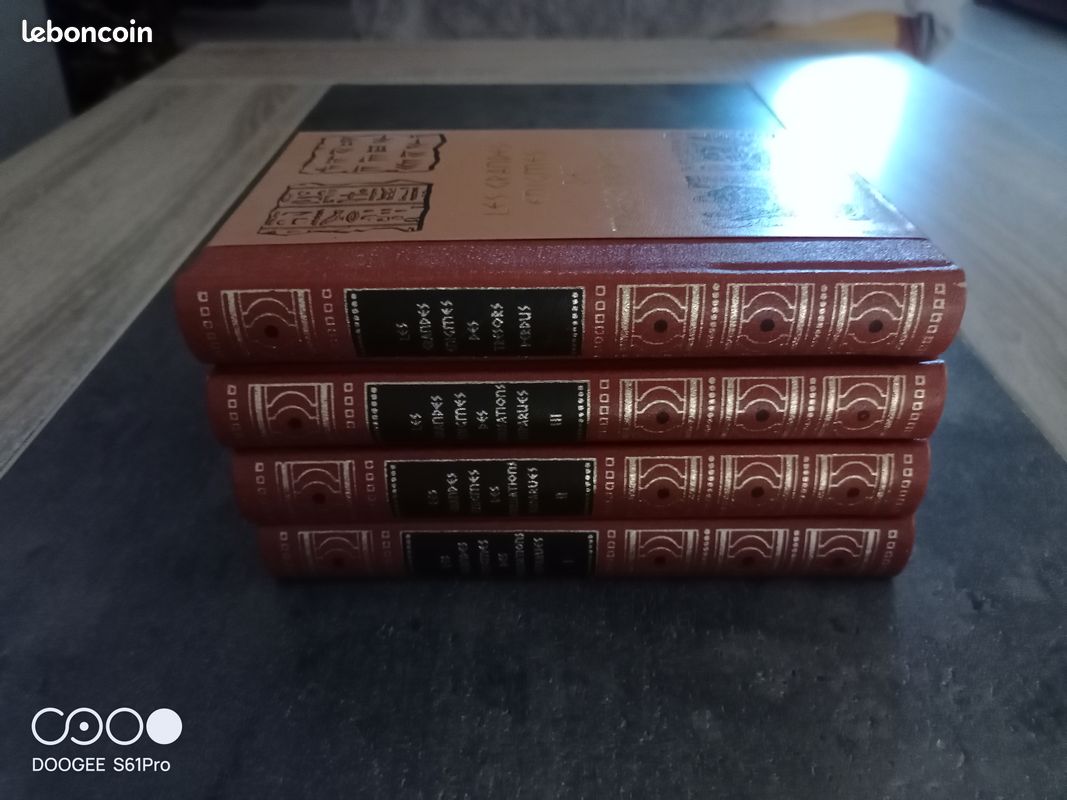 Collection Livres Les Grandes Enigmes des Trésors Perdus par Paul Ulrich Editions Famot Genève (image 2)