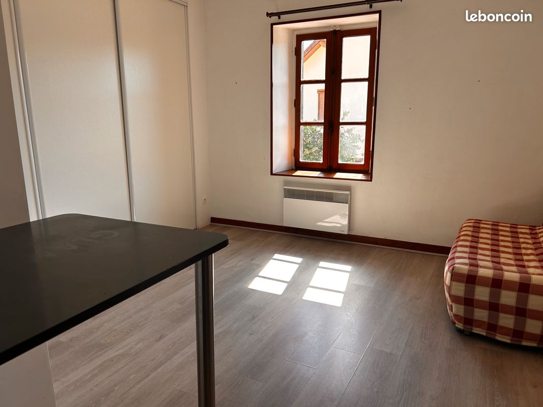 Appartement 2 pièces 33 m² · à Velanne · 32,5 m² · 310 €