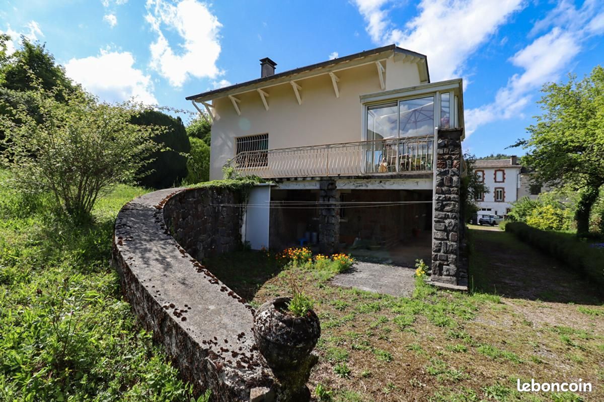 Maison 12 pièces 260 m² (image 1)