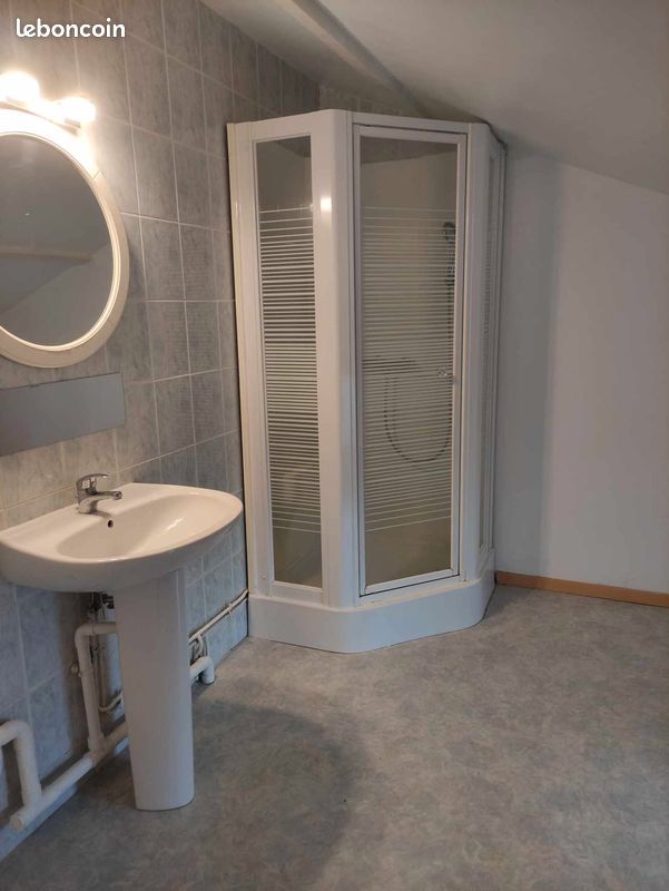 Maison à louer à Rouillé - Rouillé 86480 (image 3)