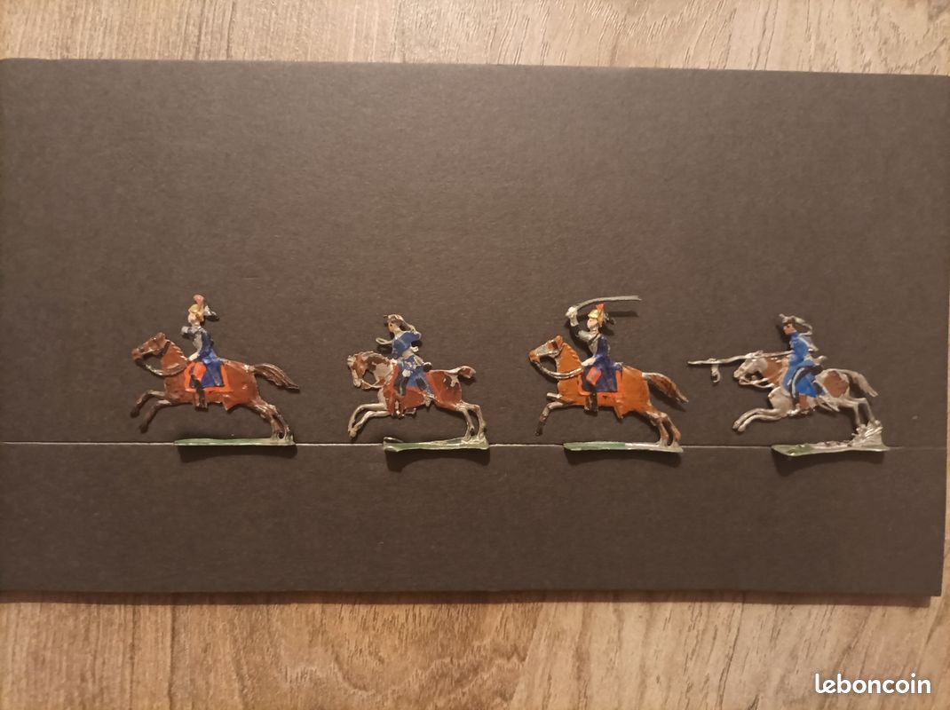 Plats d'étan - Znnflachfguren - Flat tn : 25 soldats premer empre Plats d'étan - Znnflachfguren - Flat tn : 25 soldats premer empre