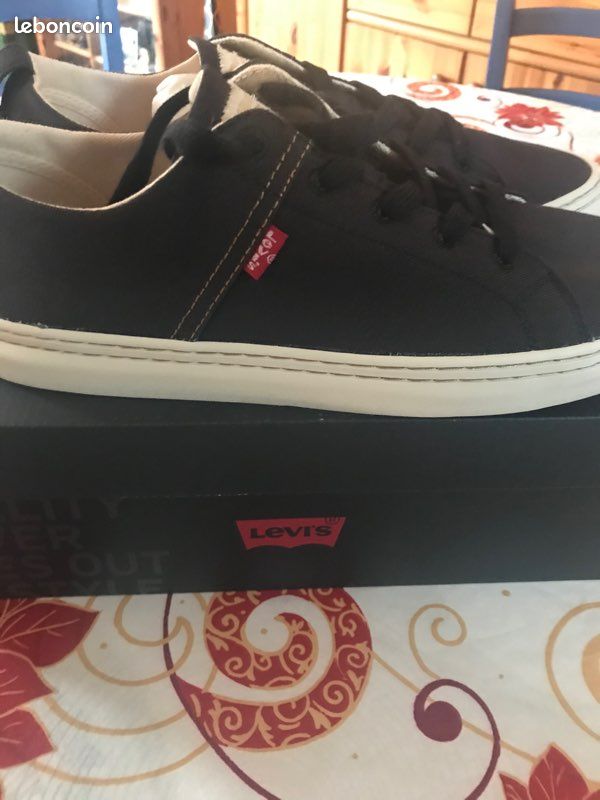 Baskets LEVIs (image 2)