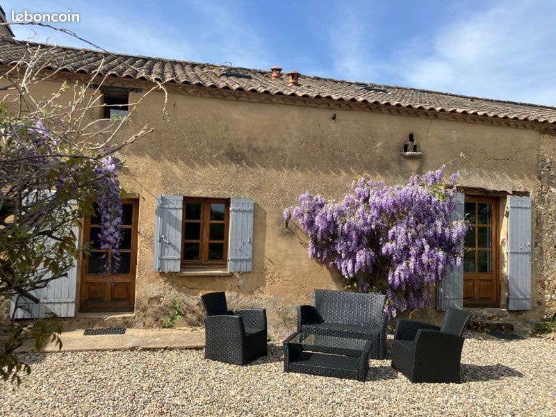 Maison 3 pièces 80 m² · à Sainte-Croix · 80 m² · 800 €/mois