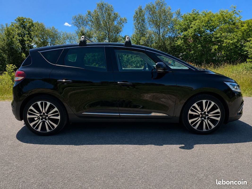 RENAULT SCENIC IV TCe 160 EDC Initiale Paris full options - Garantie 6 mois (image 8)