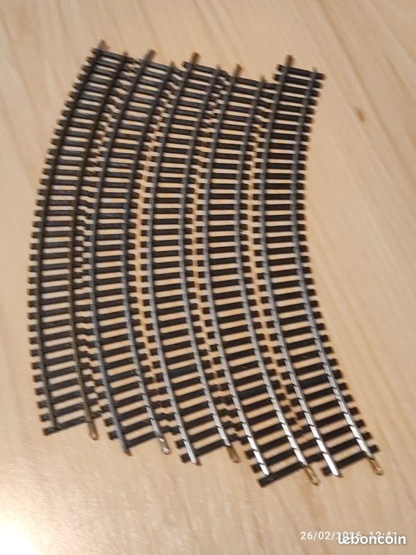 JOUEF- 4 RAILS droits métalliques écartement HO réf 566 En boite + 1