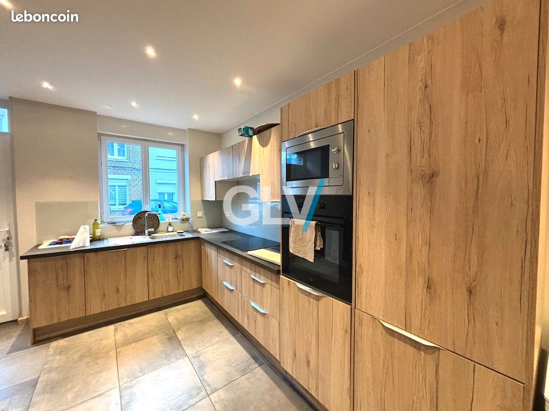 Maison 3 pièces 67 m² · à Marcq-en-Baroeul · 67 m² · 913 €