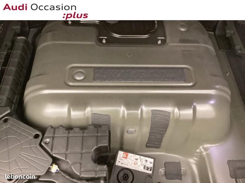 Audi Q3 45 TFSI e 245ch S line S tronic 6 (image 17)