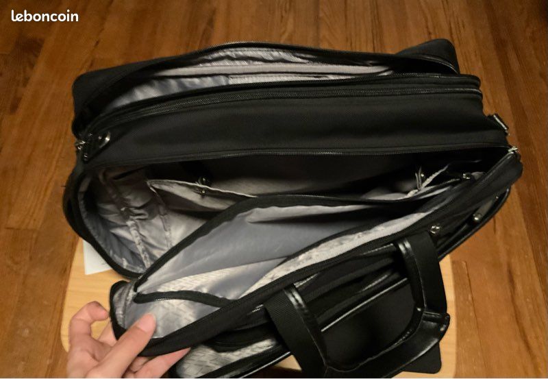 Briefcase (image 7)