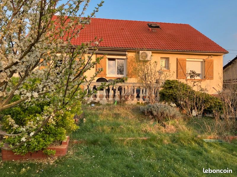 Maison 7 pièces 116 m² · à Crosne · 116 m² · 405 000 €