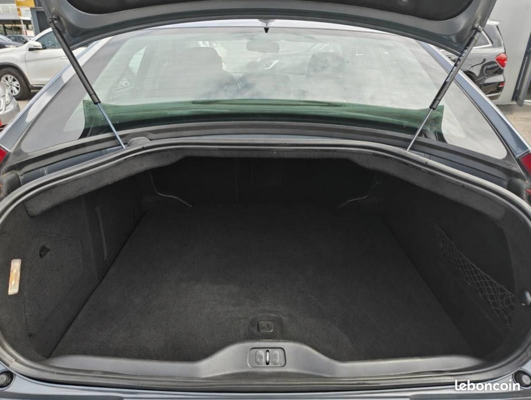 Citroën C6 3.0 V6 HDi 240 Exclusive Ba *CUIR*GPS (image 9)