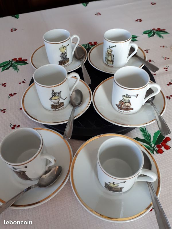 Service à café pour 6 personnes - France