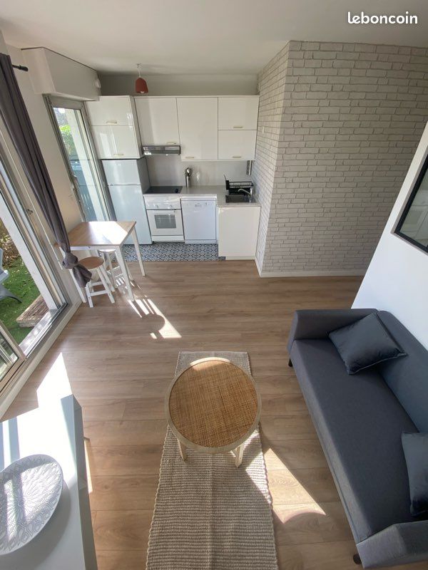 Appartement 1 pièce 27 m² · à Bordeaux · 27 m² · 750 €