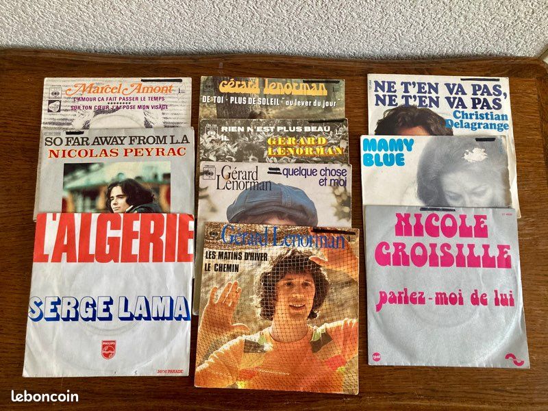 Lot 10 vinyls 45 tours (image 1)