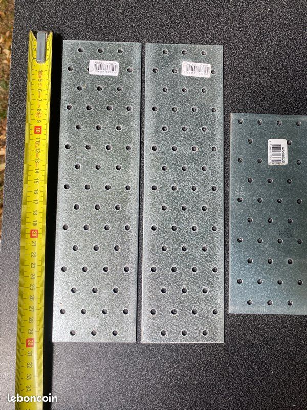 Lot 4 plaques perforées (image 2)