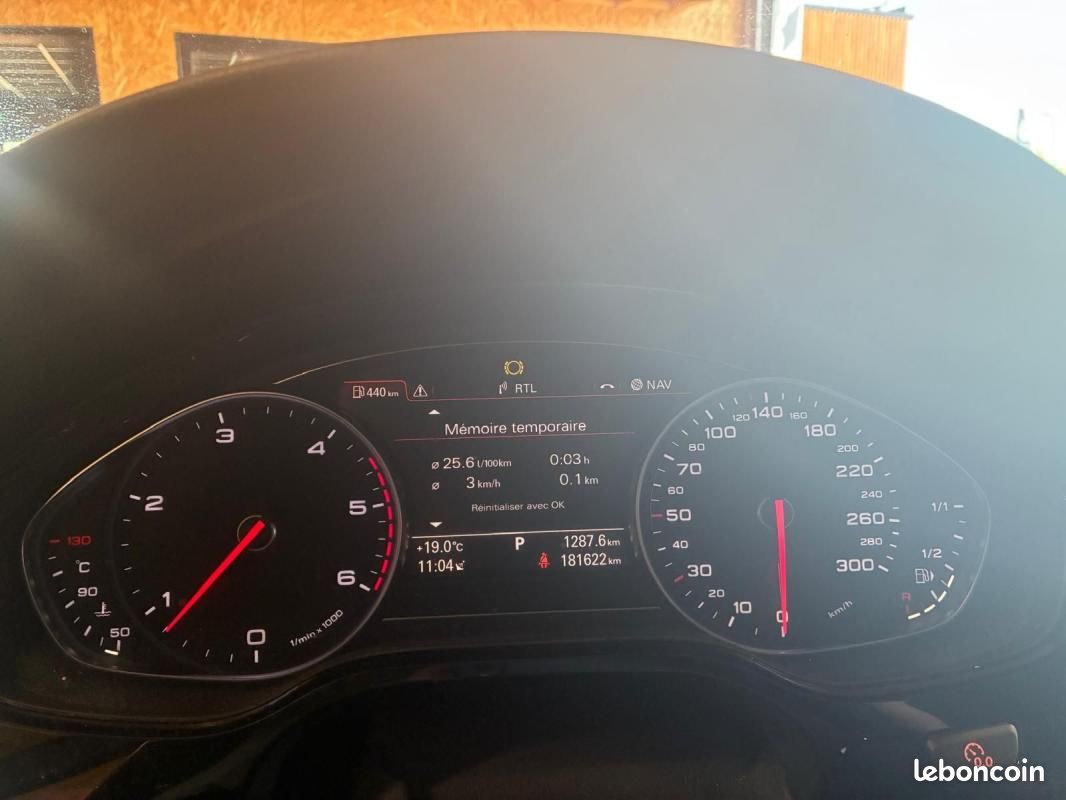Audi A8 3.0 TDI 250 V6 AVUS EXTENDED QUATTRO (image 34)