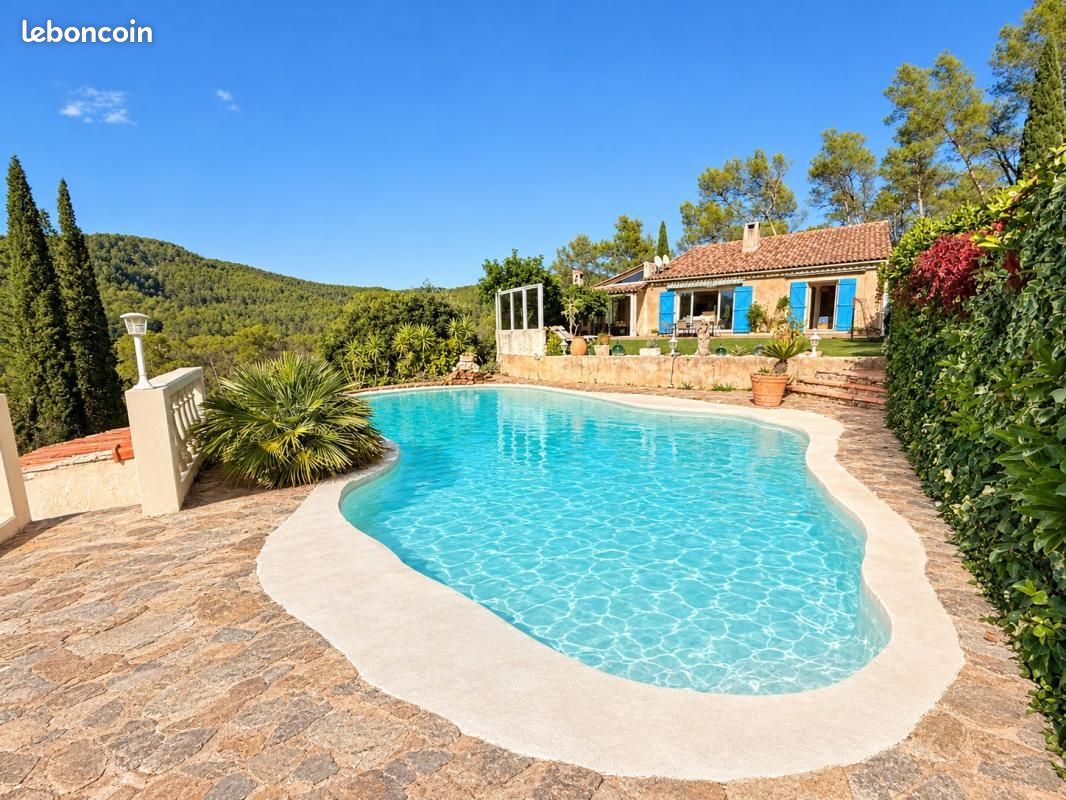 Maison 4 pièces 162 m² · à Cuers · 162 m² · 730 000 €