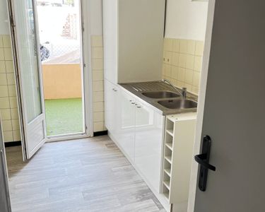 Loue T3 RDC traversant quartier Brunet