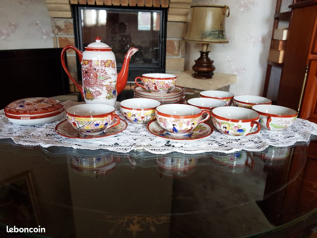 Service à thé en Porcelaine japonaise (image 3)