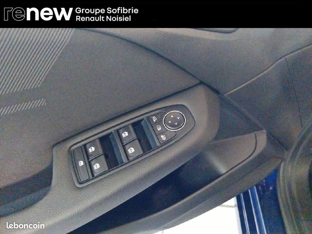 Renault Clio V E-Tech full hybrid 145 ch GSR2 Esprit Alpine (image 13)