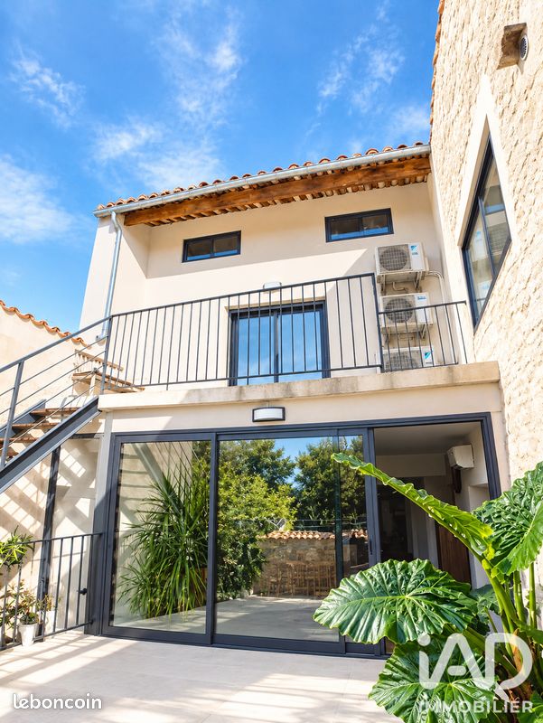 Maison 7 pièces 240 m² · à Mollans-sur-Ouvèze · 240 m² · 380 000 €