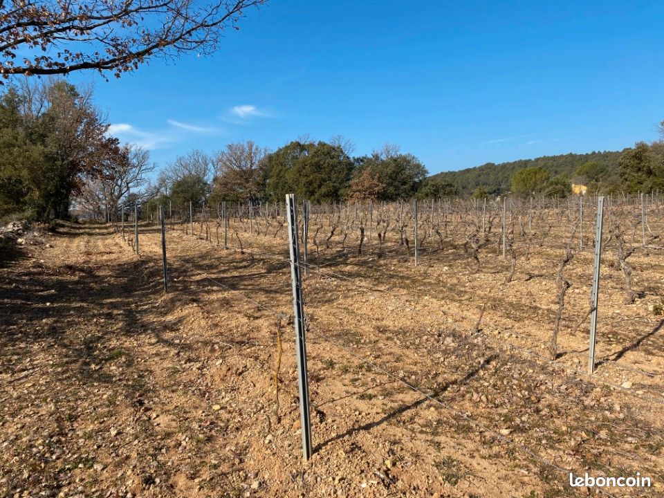 Terrain 1514 m² · à Carcès · 165 000 €
