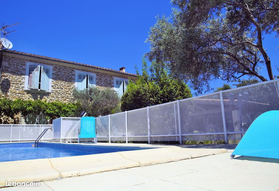 Mas provencal t4 avec piscine (image 1)