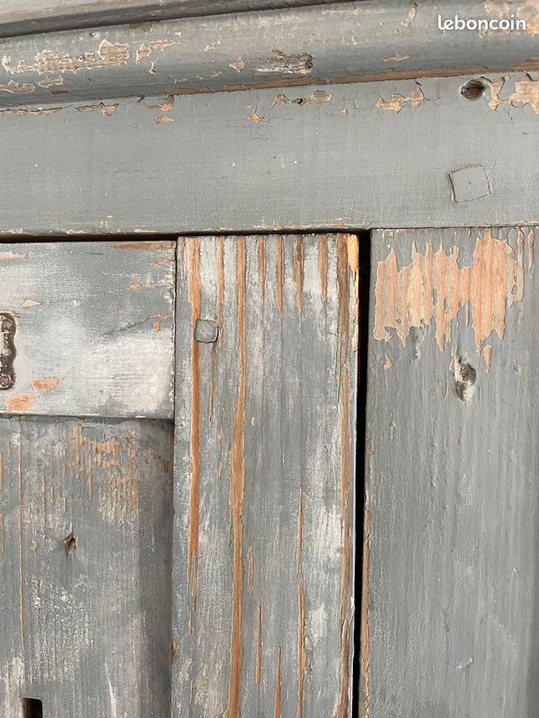 Vestiaire ancien en bois (image 7)