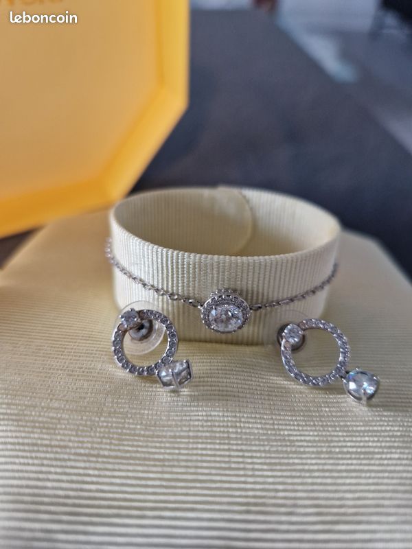 Parure Swarovski (image 1)
