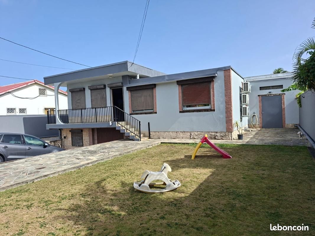 Maison 6 pièces 113 m² · à Baie-Mahault · 113 m² · 410 000 €