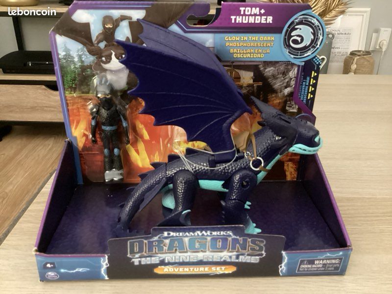 Dreamworks Dragons Adventure Set, Figurines Tom et Thunder, The Nine Realms, Jouets pour Enfants à partir de 4 Ans Dreamworks Dragons Adventure Set, Figurines Tom et Thunder, The Nine Realms, Jouets pour Enfants à partir de 4 Ans