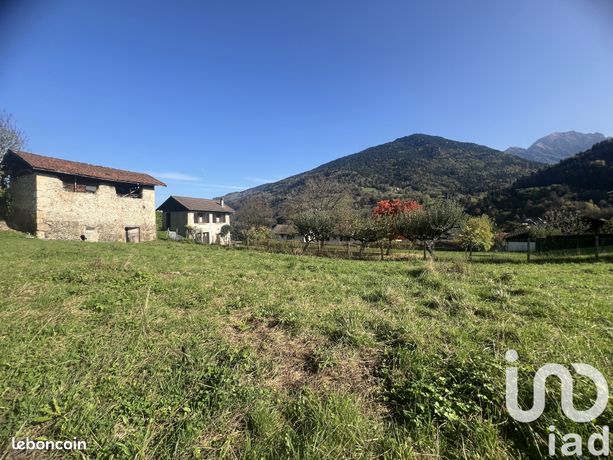 Terrain 758 m² Allevard