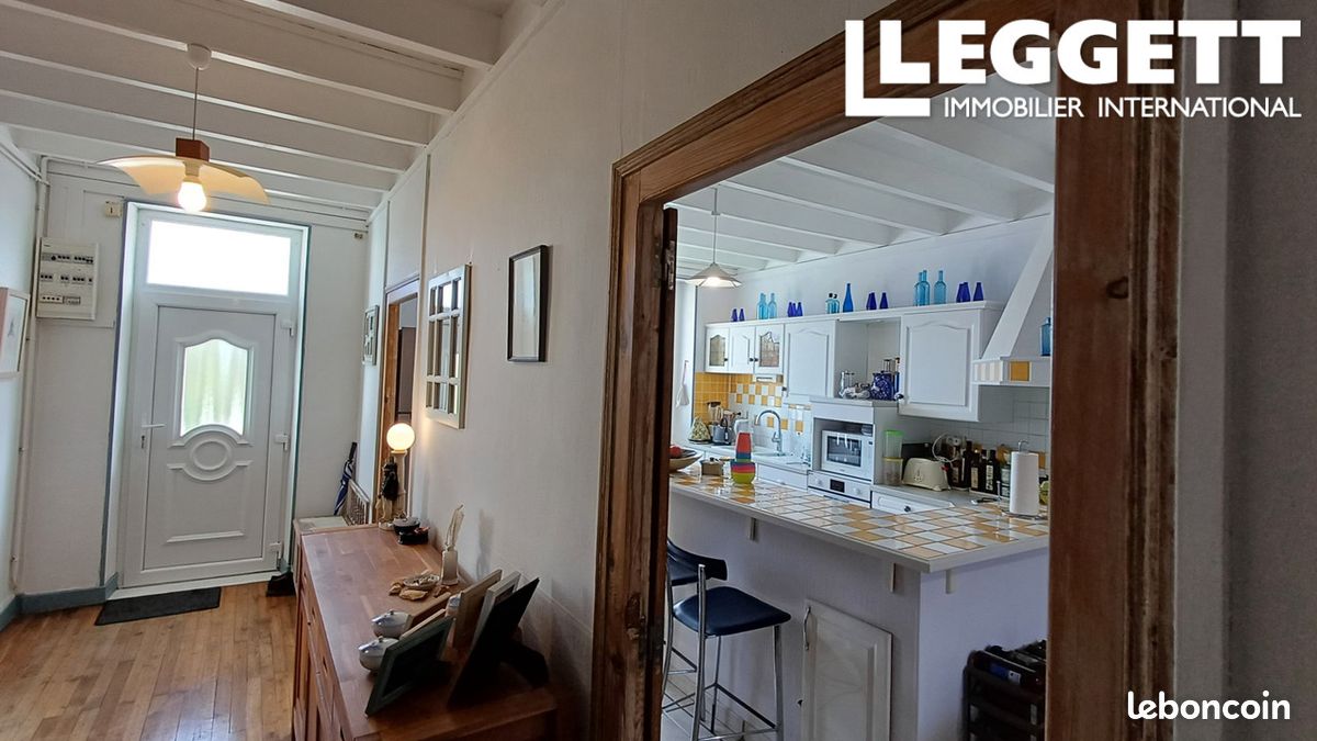 Maison 6 pièces 140 m² - Ventouse 16460 (image principale 3)