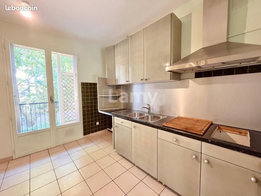 Appartement 4 pièces 94 m² · à Aix-en-Provence · 94 m² · 1 510 €/mois