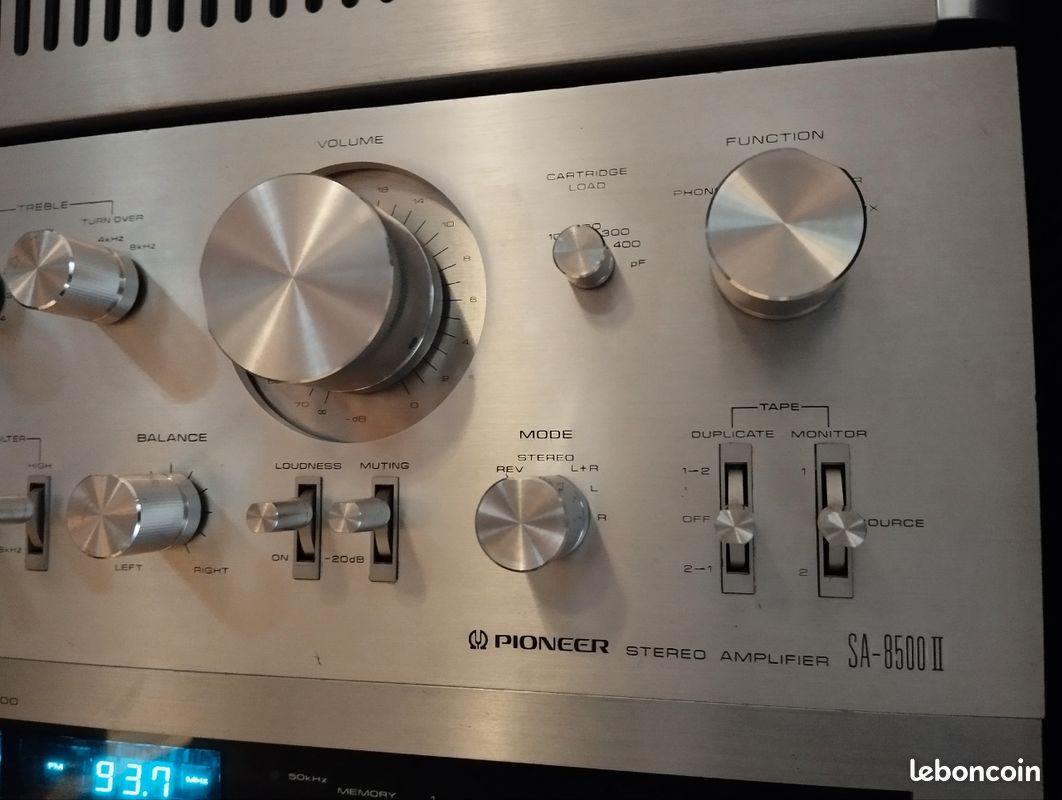 What is a good price to pay for a Pioneer SA-8500 amplifier