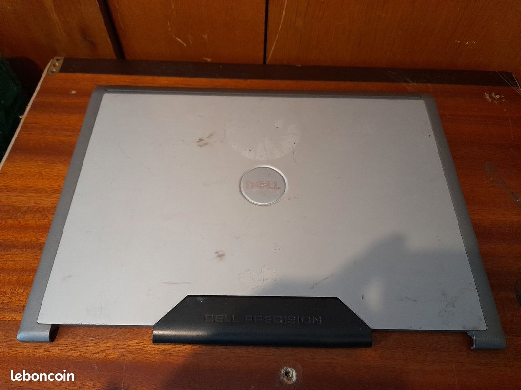 Cache arrière écran pc portable Dell précision M4300 (image 1)