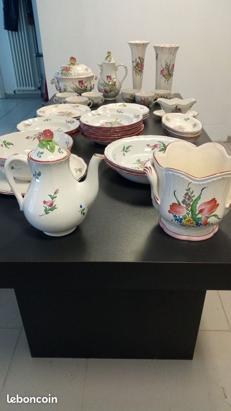 Gros lot de service de porcelaine de Lunéville (image 1)