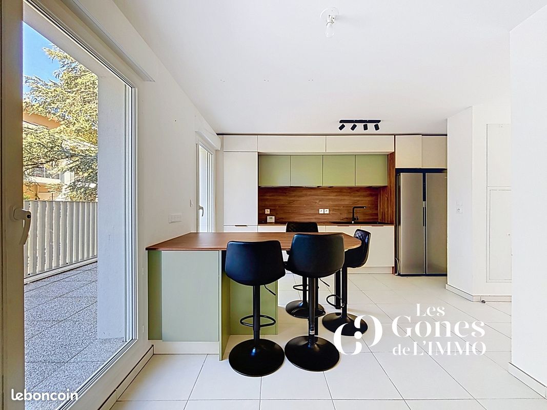 Appartement 4 pièces 102 m² · à Craponne · 102 m² · 439 000 €