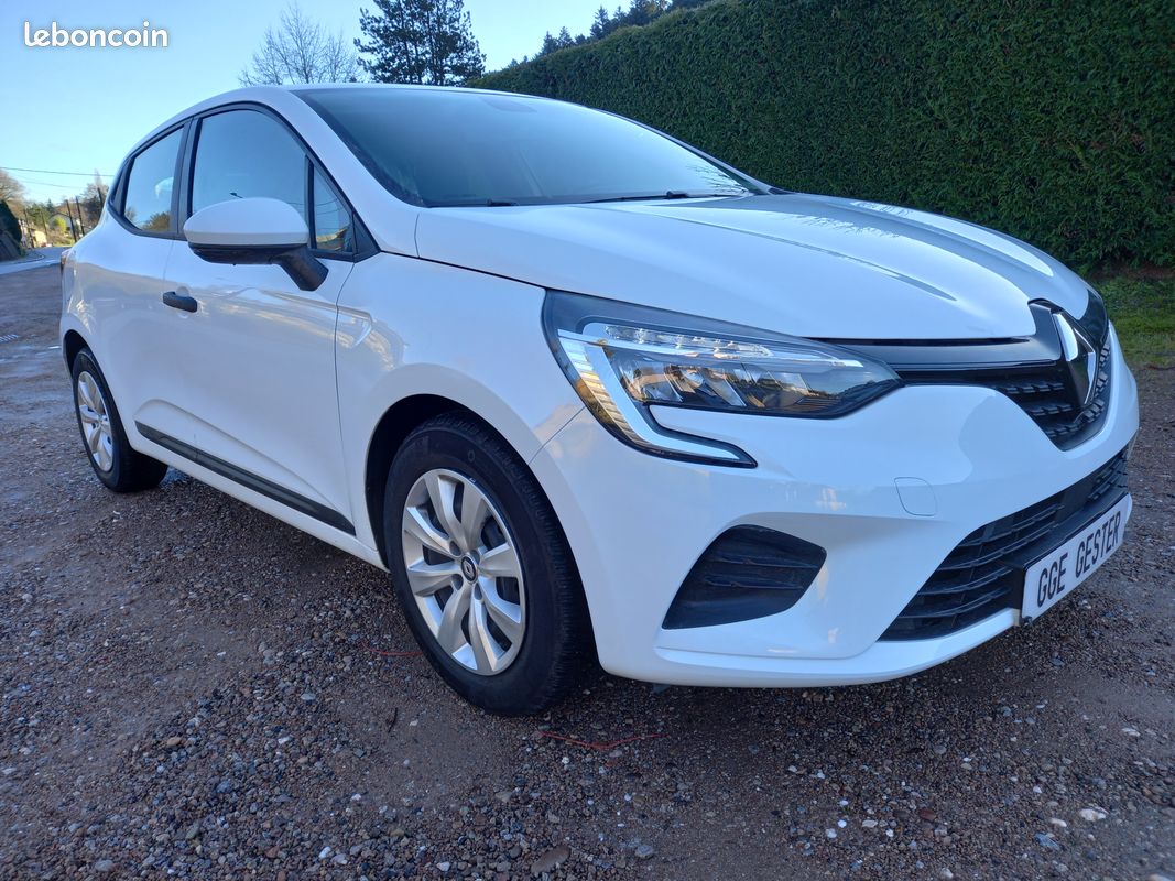 Clio V societe tce 90 air nav gps seulement 29182 kms garantie 12 mois partout en france (image 1)