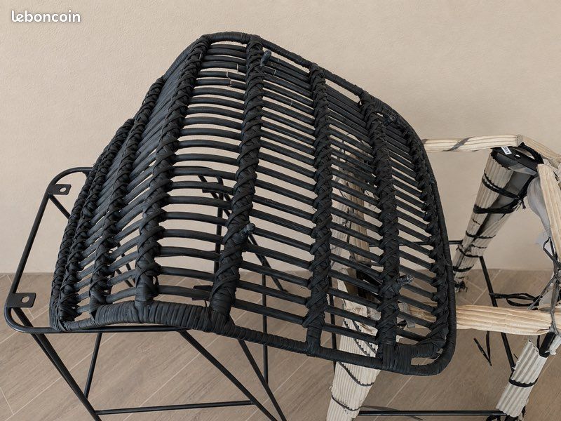 Chaise de bar, tabouret, piètement, assise, neufs, porte-vases, porte-bûches… (image 5)