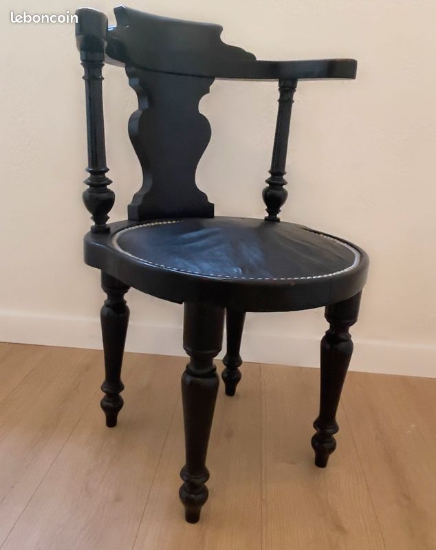 FAUTEUIL de Style VICTORIEN (image 2)