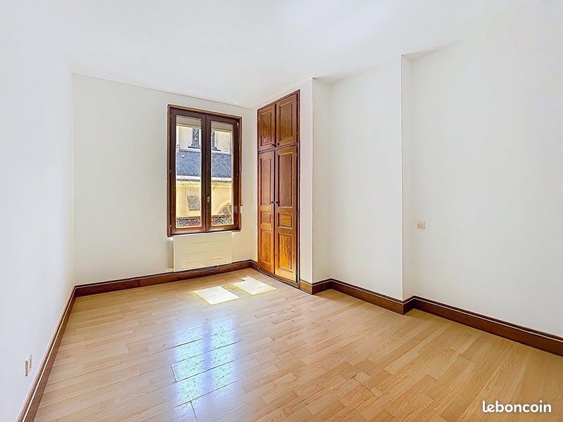 Appartement 3 pièces 18 m² · à Reims · 18 m² · 450 €