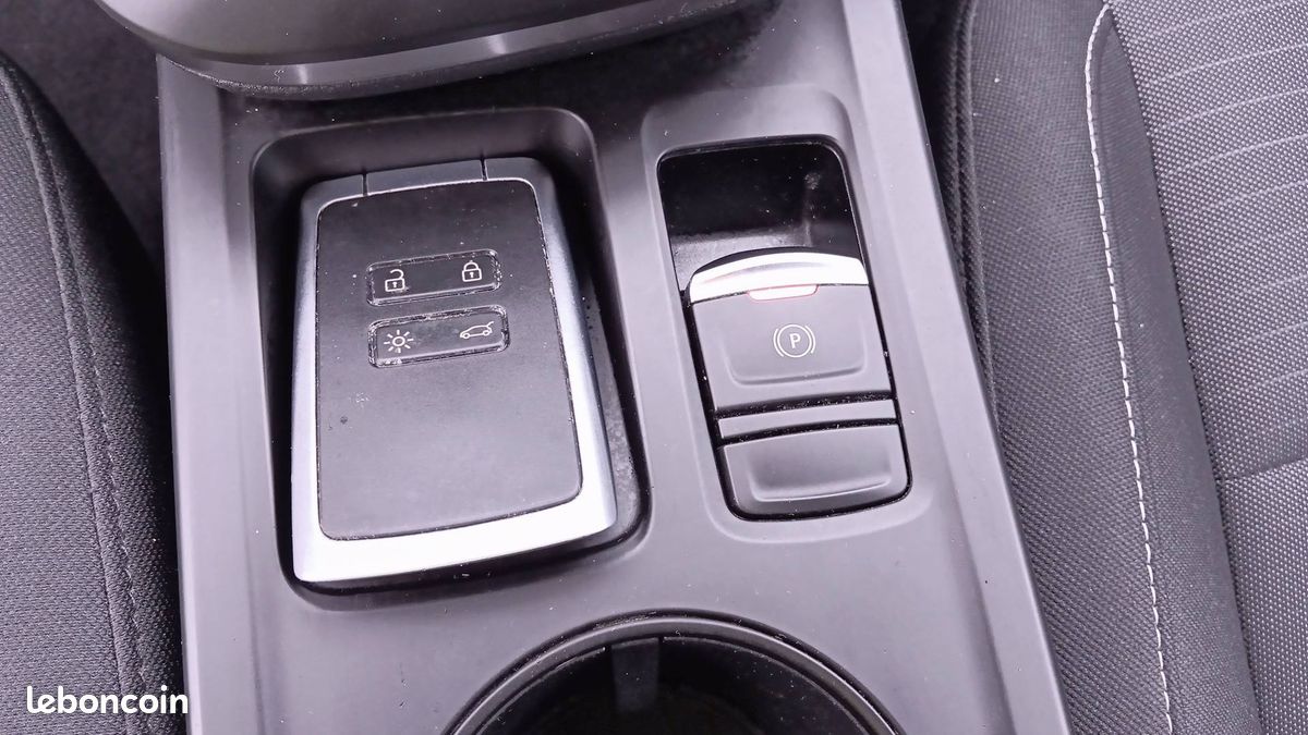 Renault arkana mild hybrid 140 edc fap 22 (image 28)