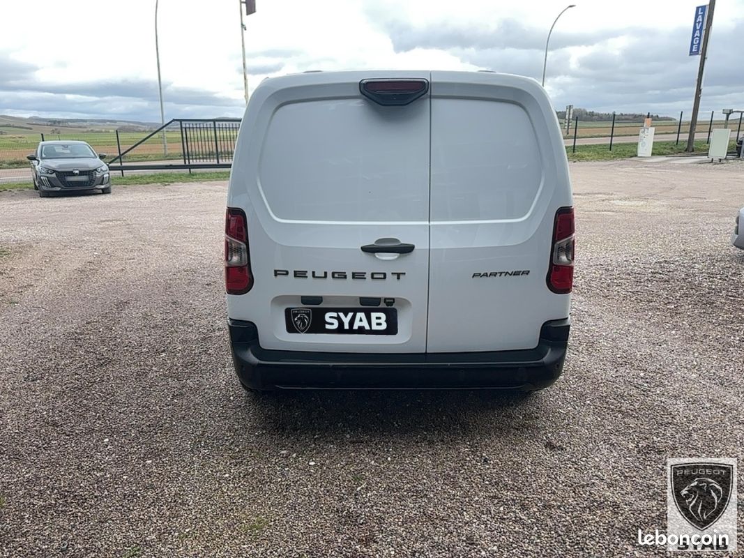 Peugeot PARTNER III FOURGON M 650KG 1.5 BLUEHDI 100 (image 8)