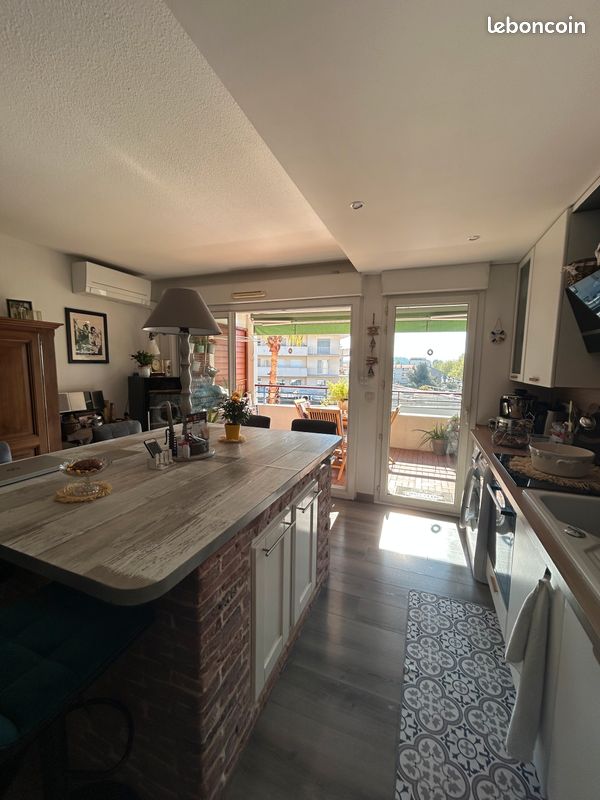 Appartement 2 pièces 48 m² · à Fréjus · 48 m² · 1 200 €