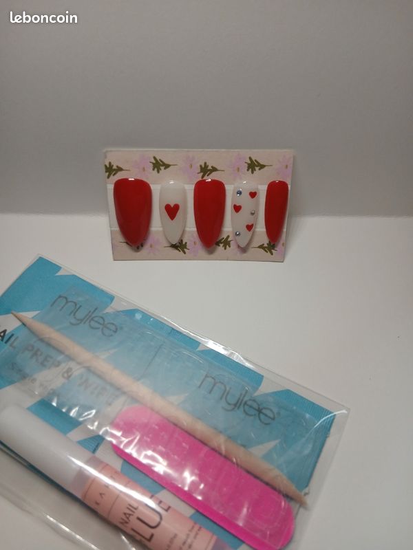 Ongle fait main (image 2)