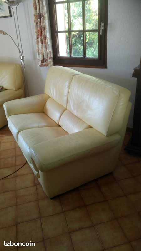 Canapé cuir (image 1)