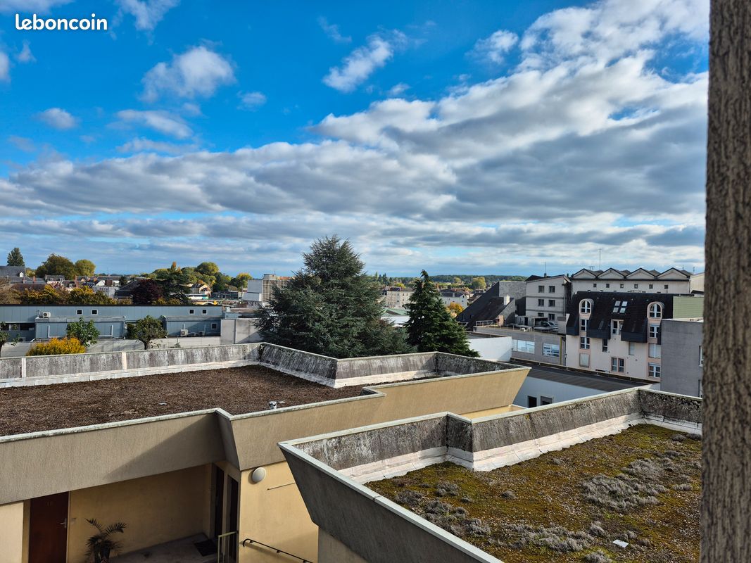 Appartement 4 pièces 93 m² · à Vierzon · 93 m² · 58 500 €