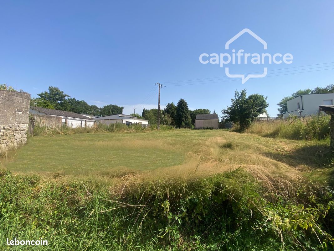 Terrain 767 m² Redon · 56 000 €