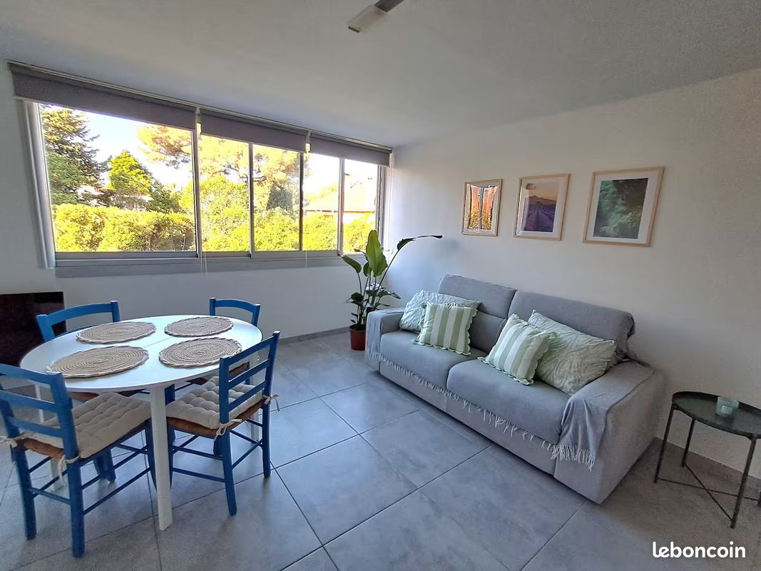 Appartement 2 pièces 42 m² · à Saint-Raphaël · 42 m² · 850 €