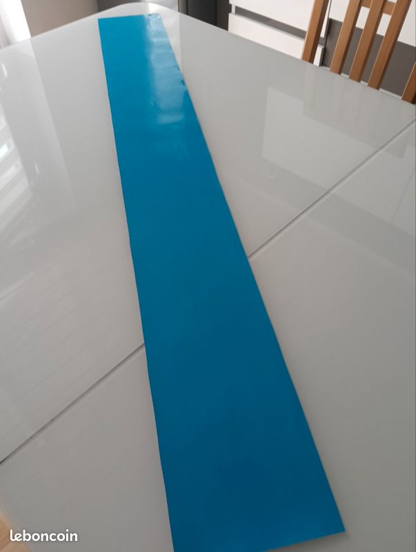 Planche adhésive (image 1)